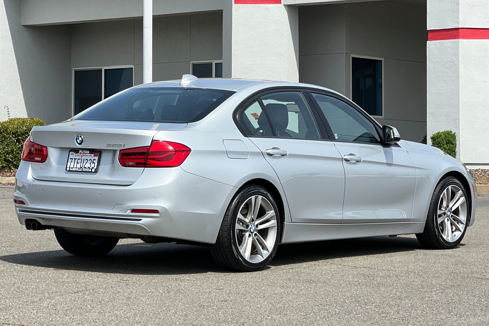 2016 BMW 328i 328i