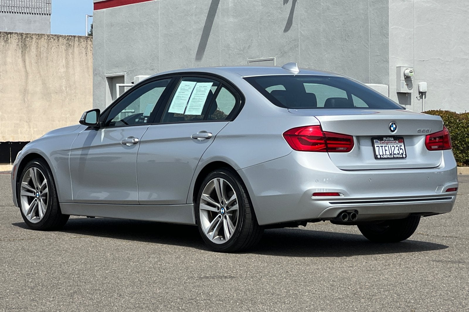 2016 BMW 328i 328i