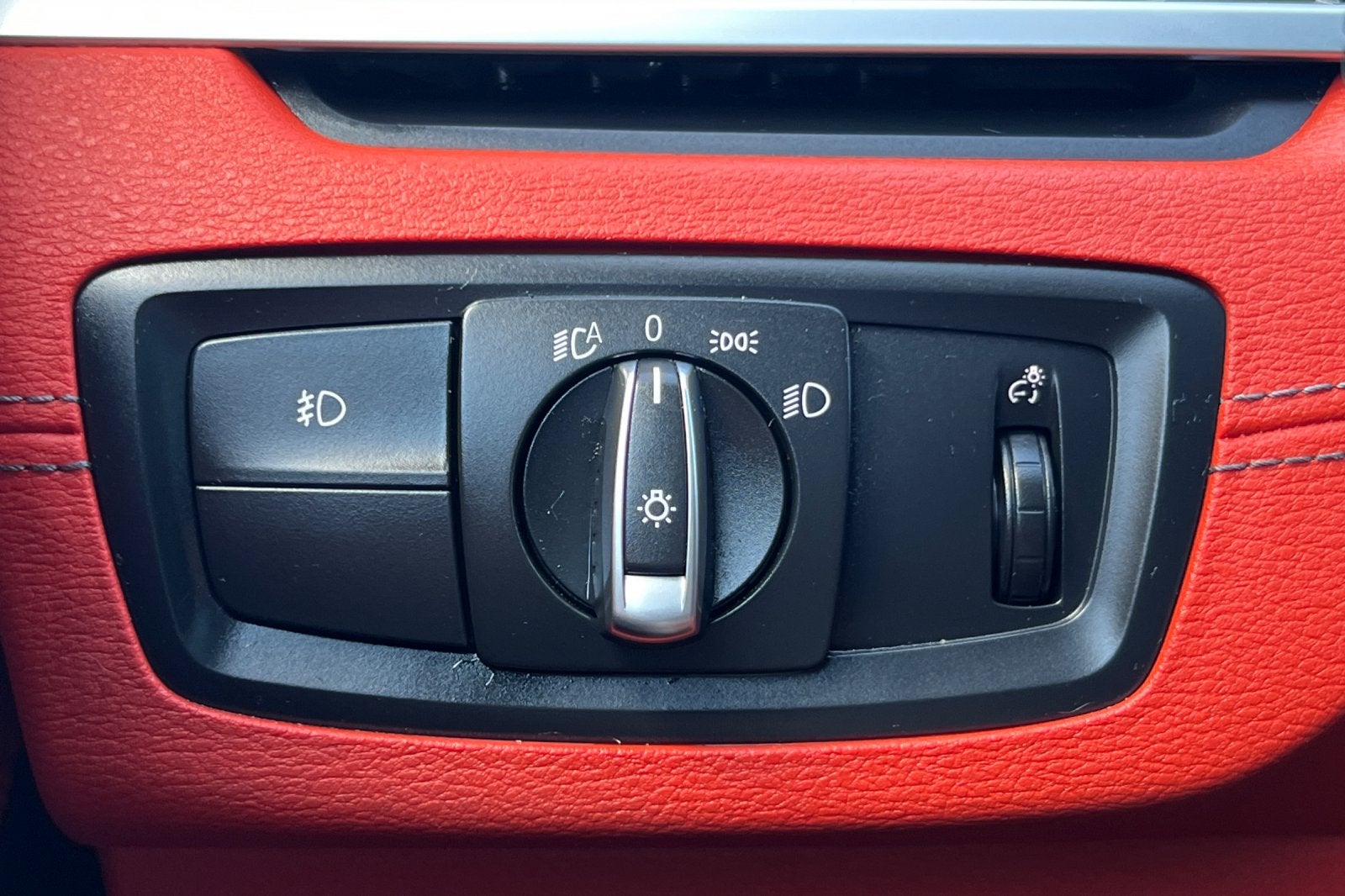 2019 BMW X2 sDrive28i sDrive28i