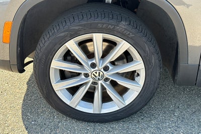 2017 Volkswagen Tiguan Limited Base